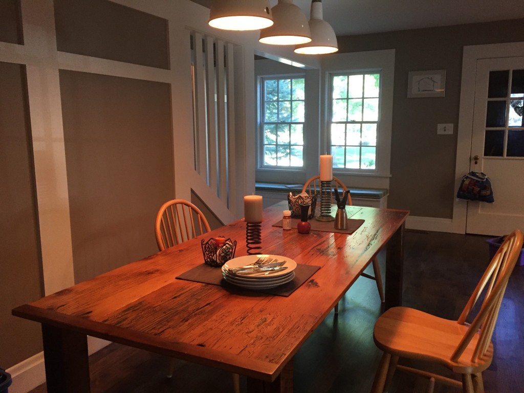 Dining room detail
