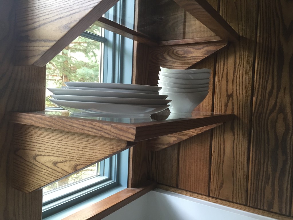 Glass shelves detail